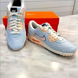 RARE, NIB Hydrogen Blue Seersucker Nike AirMax90’s